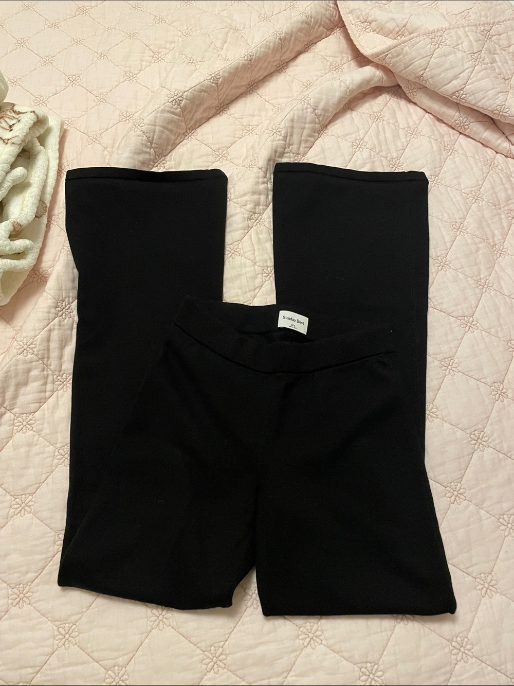Aritzia Sunday Best Sweatpants